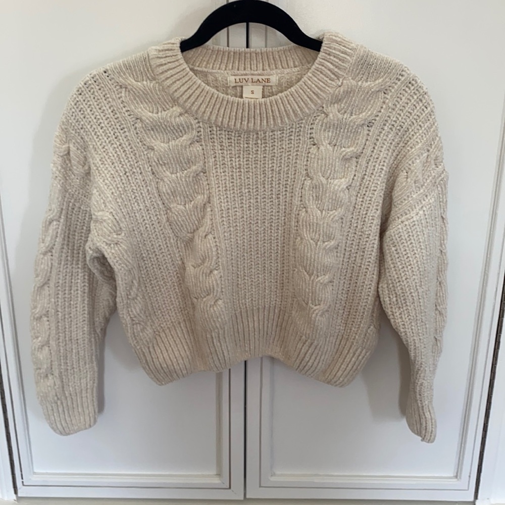 Knitted crew neck sweater